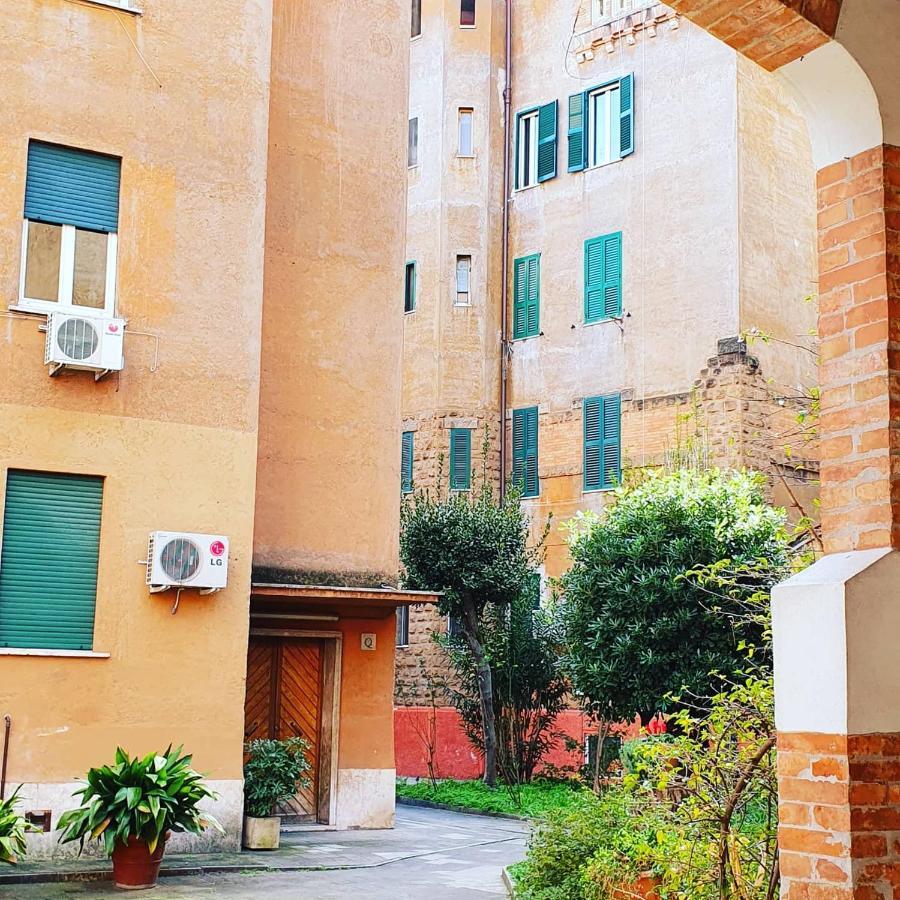 Cozy And Funny Apartment In Front Of Vatican Museums - Myflat In Rome Bagian luar foto
