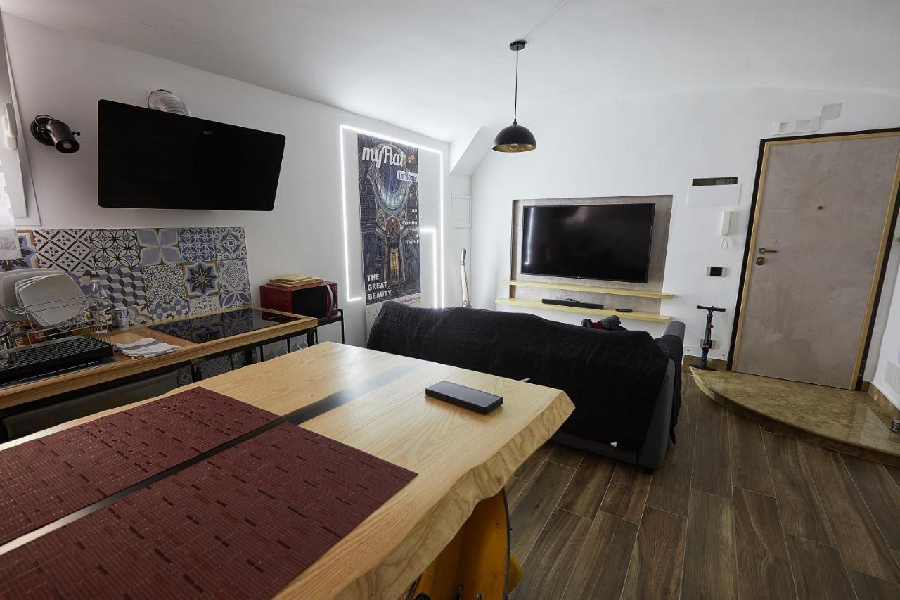 Cozy And Funny Apartment In Front Of Vatican Museums - Myflat In Rome Bagian luar foto